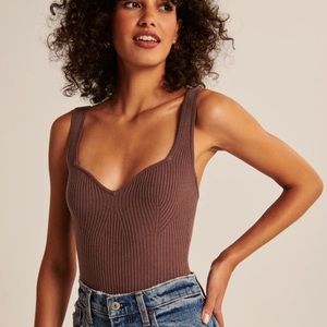 NEW Abercrombie & Fitch Brown Ribbed Knit Tank Sweetheart Bodysuit | Size M